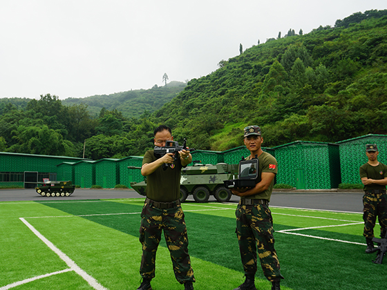 重慶軍事夏令營(yíng)